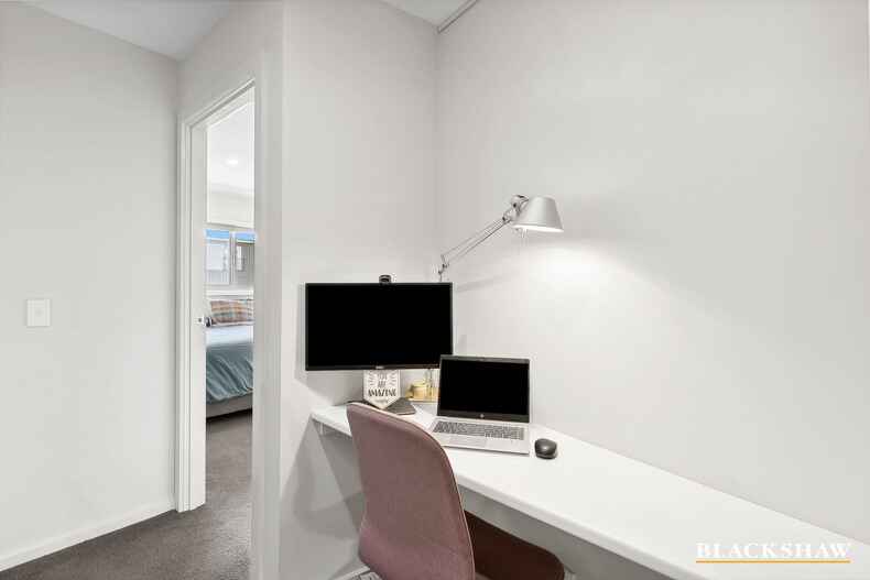 14/35 Oakden Street Greenway