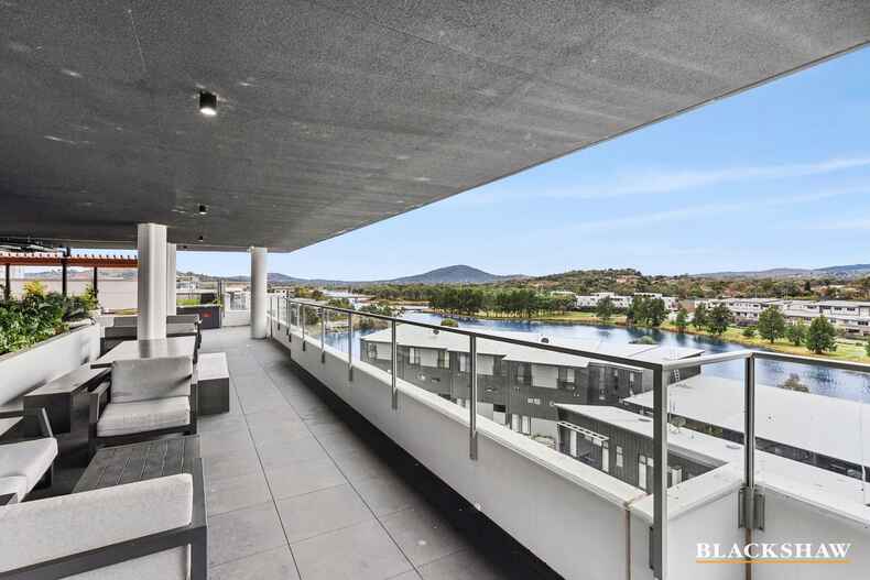 14/35 Oakden Street Greenway