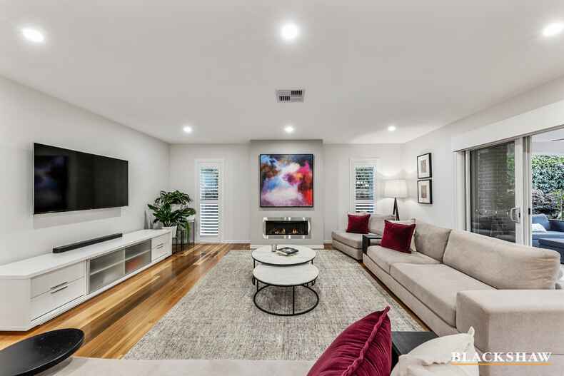 15 Carrington Street Deakin