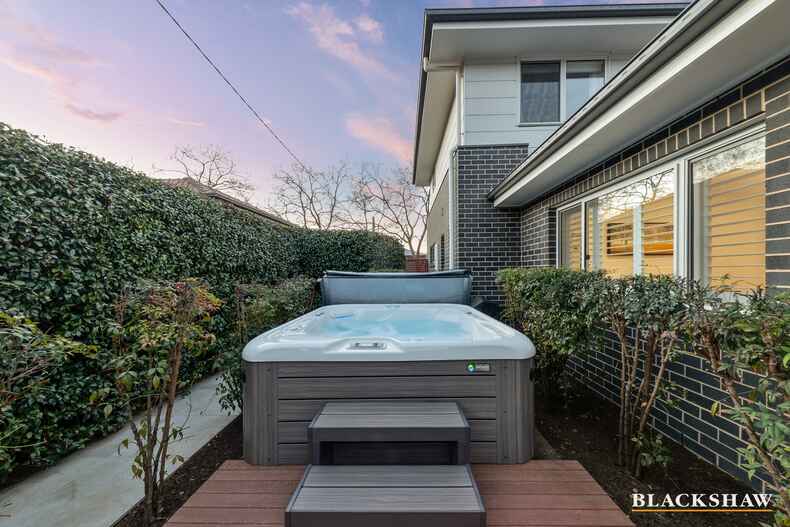 15 Carrington Street Deakin