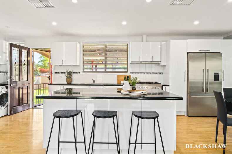 6 Kevin Street Evatt