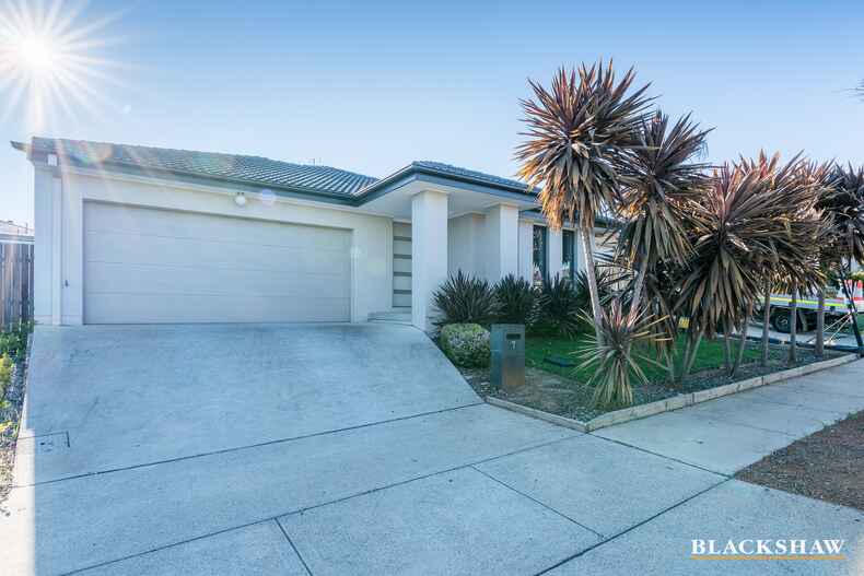 7 Gladys Lister Street Franklin