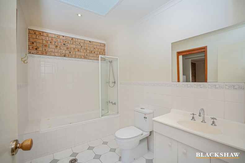 4 Charvin Court Melba 4 Charvin Court Melba