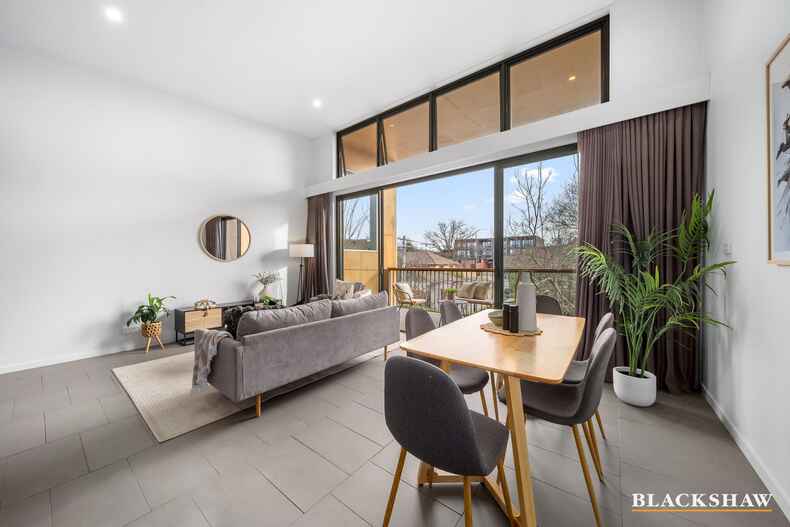 15/50 Lowanna Street Braddon