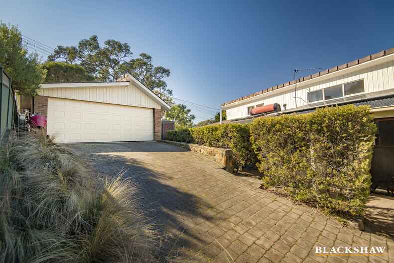 131 Jackie Howe Crescent Macarthur