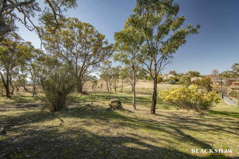 131 Jackie Howe Crescent Macarthur
