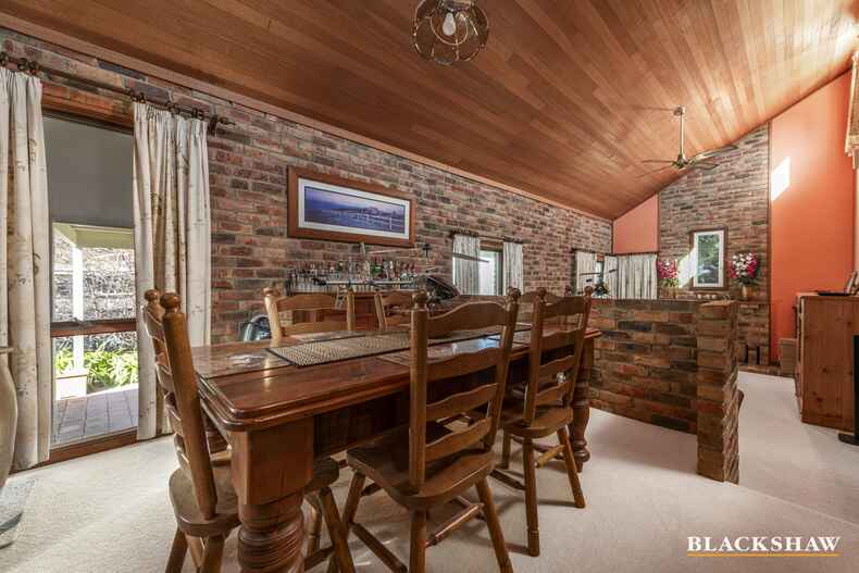 131 Jackie Howe Crescent Macarthur