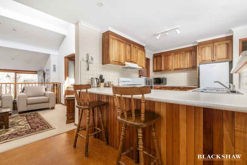 131 Jackie Howe Crescent Macarthur