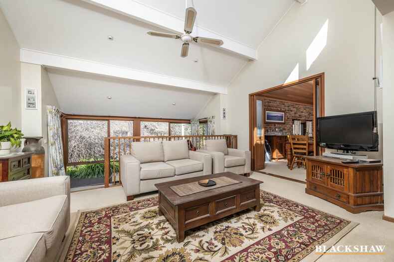 131 Jackie Howe Crescent Macarthur