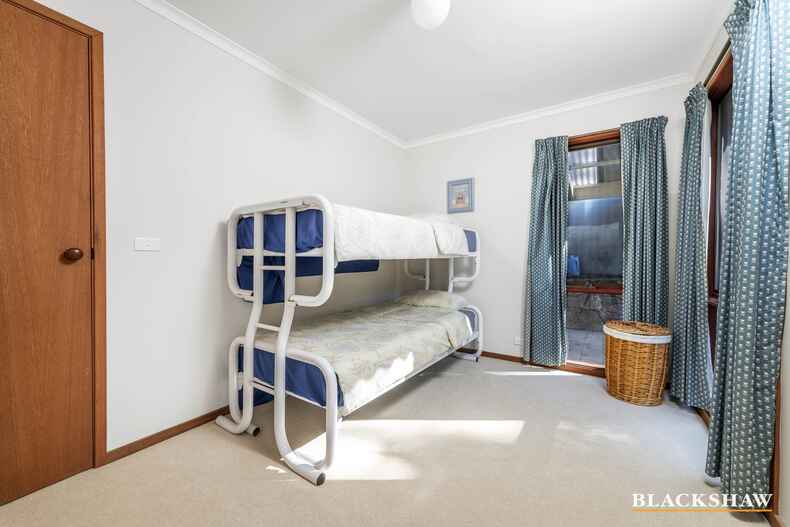 131 Jackie Howe Crescent Macarthur