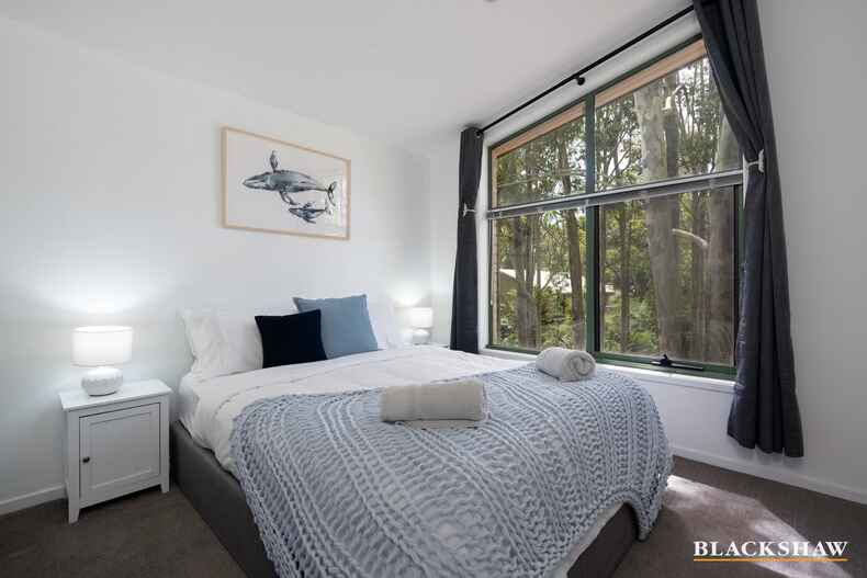 2/5 Karana Close Long Beach 2/5 Karana Close Long Beach