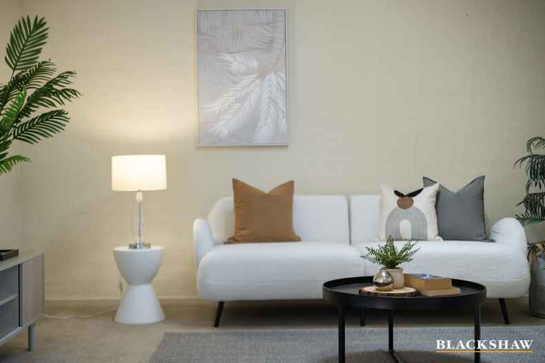 2/56 Tharwa Road Queanbeyan