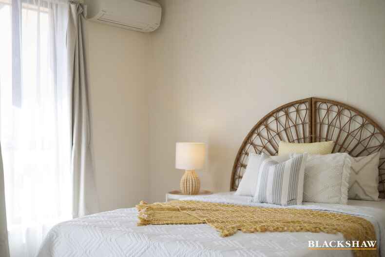 2/56 Tharwa Road Queanbeyan