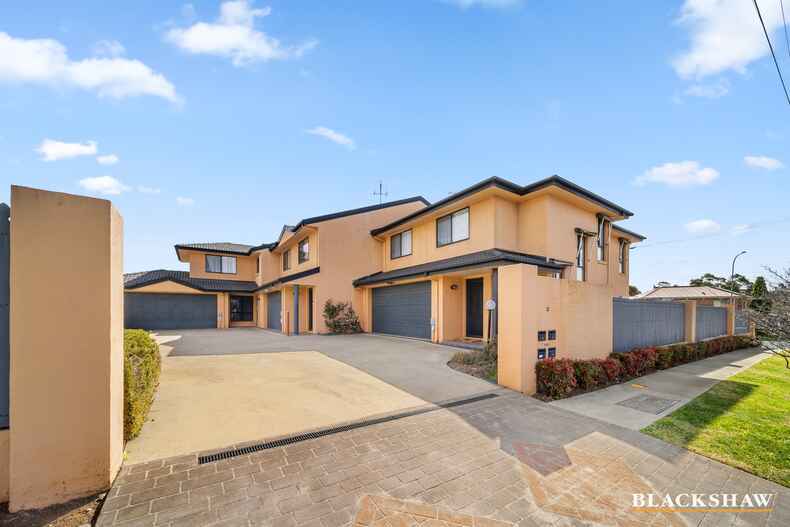 2/56 Tharwa Road Queanbeyan