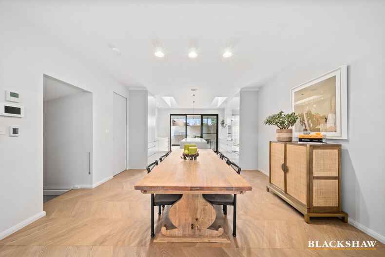 5/14 Narambi Street Narrabundah 5/14 Narambi Street Narrabundah