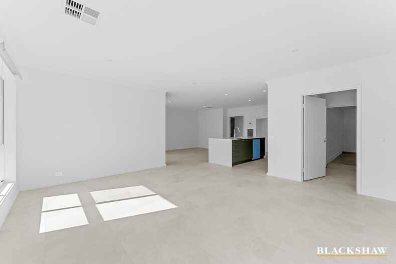 8 Hollitt Street Googong 8 Hollitt Street Googong