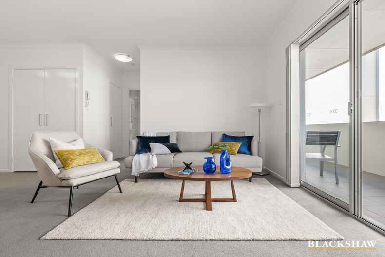 19/56 Cowlishaw Street Greenway