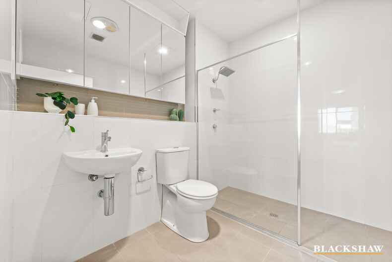 19/56 Cowlishaw Street Greenway