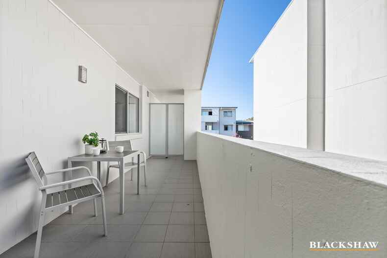 19/56 Cowlishaw Street Greenway