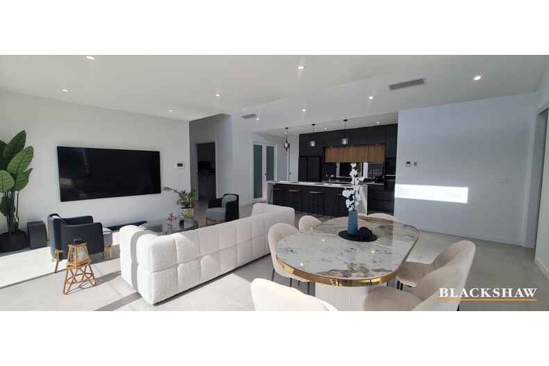 10 Baas Becking Street Whitlam
