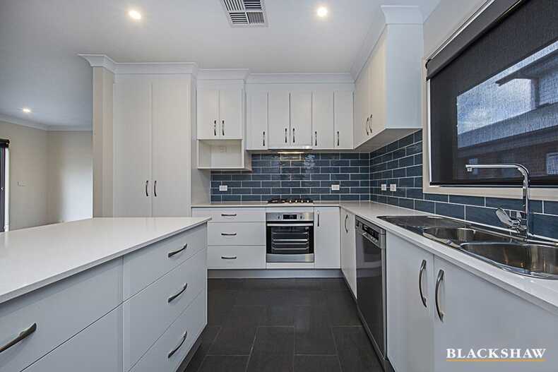 1/10 Campbell Street Queanbeyan