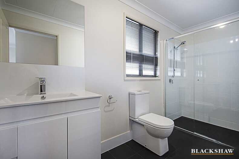 1/10 Campbell Street Queanbeyan