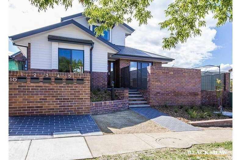 1/10 Campbell Street Queanbeyan