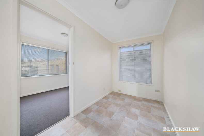 2/31 Macquoid Street Queanbeyan East 2/31 Macquoid Street Queanbeyan East