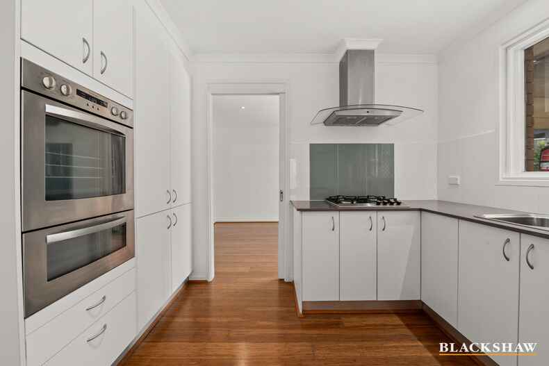 7 Walton Street Isaacs