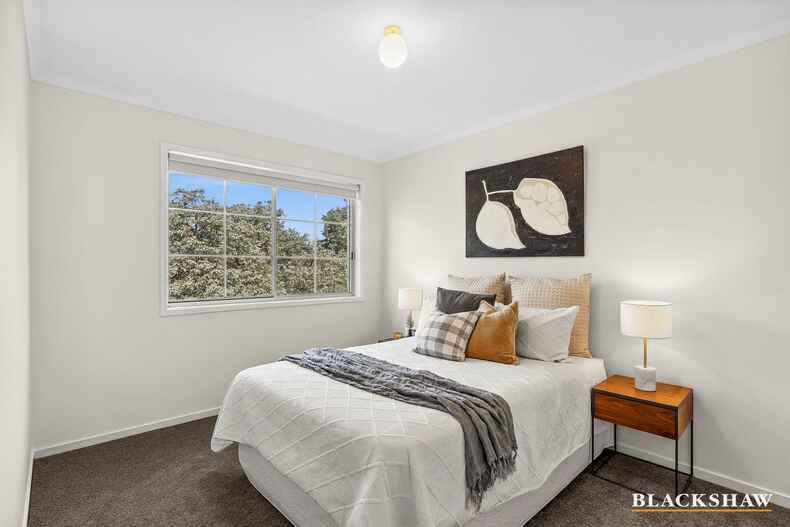 42/60  Henty Street Braddon