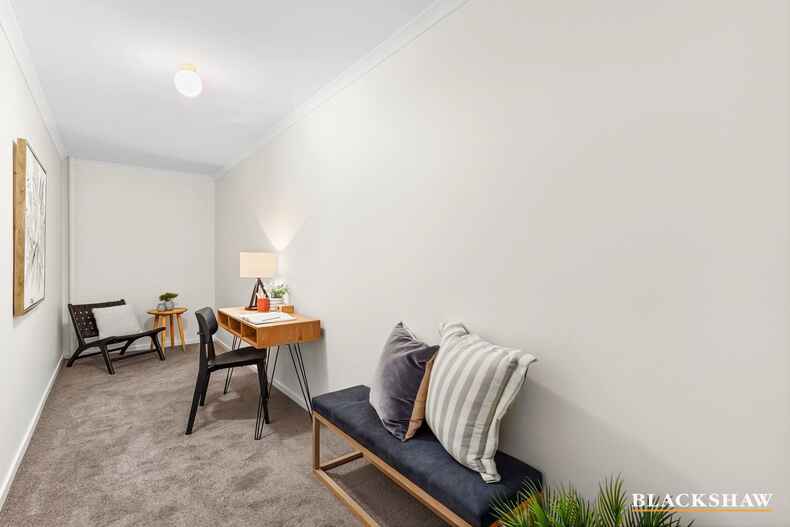 42/60  Henty Street Braddon