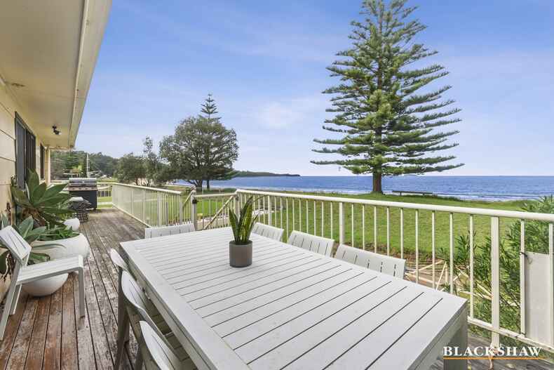 22 Sandy Place Long Beach