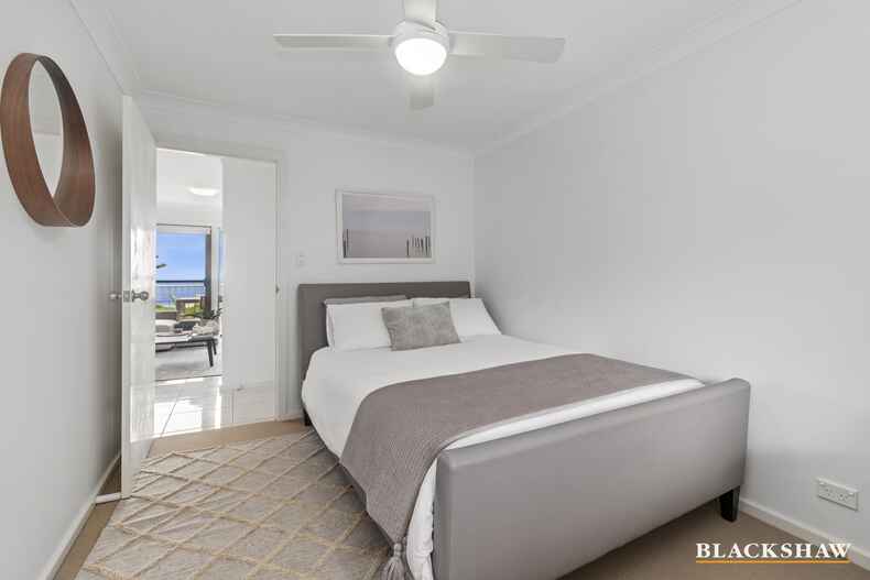 22 Sandy Place Long Beach