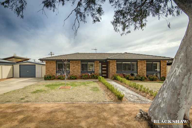 40 Smalley Circuit Giralang