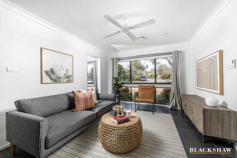 40 Smalley Circuit Giralang