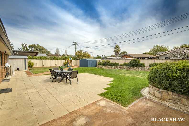 40 Smalley Circuit Giralang