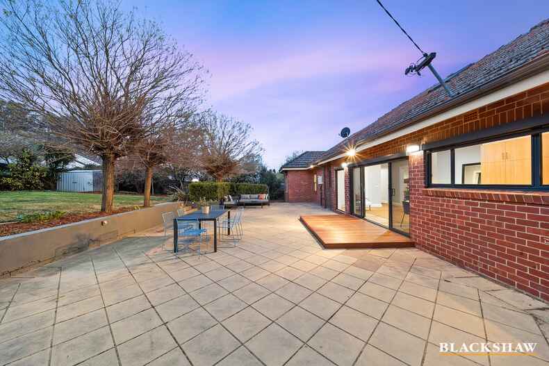 59 Flinders Way Griffith