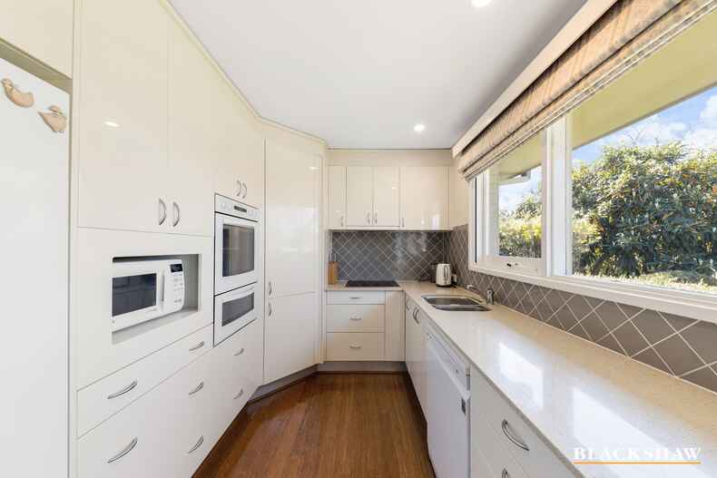 27 MacAlister Crescent Curtin 27 MacAlister Crescent Curtin