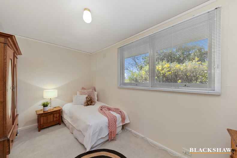 27 MacAlister Crescent Curtin 27 MacAlister Crescent Curtin