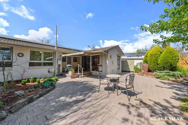 27 MacAlister Crescent Curtin 27 MacAlister Crescent Curtin