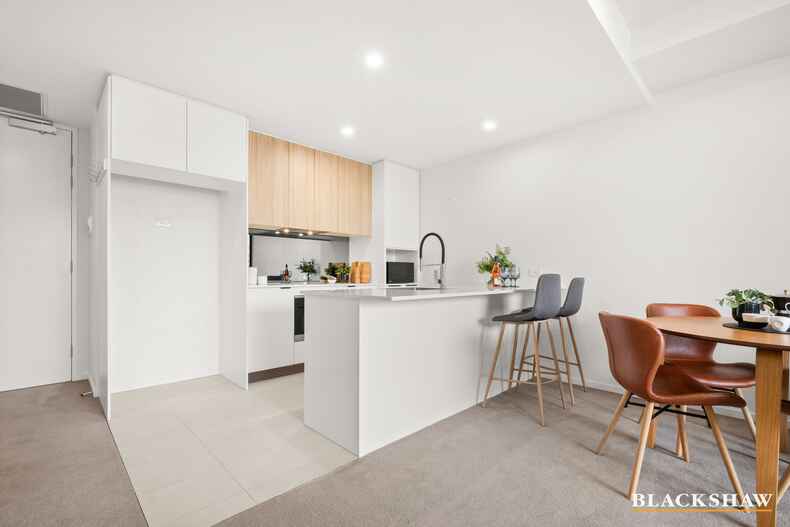 95/81 Constitution Avenue Campbell