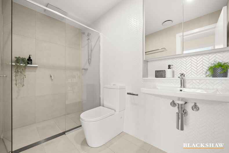 95/81 Constitution Avenue Campbell