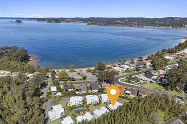 8/1A Myamba Parade Surfside