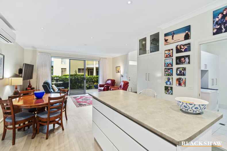 8/1A Myamba Parade Surfside 8/1A Myamba Parade Surfside