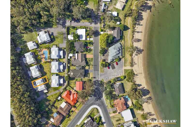 8/1A Myamba Parade Surfside 8/1A Myamba Parade Surfside