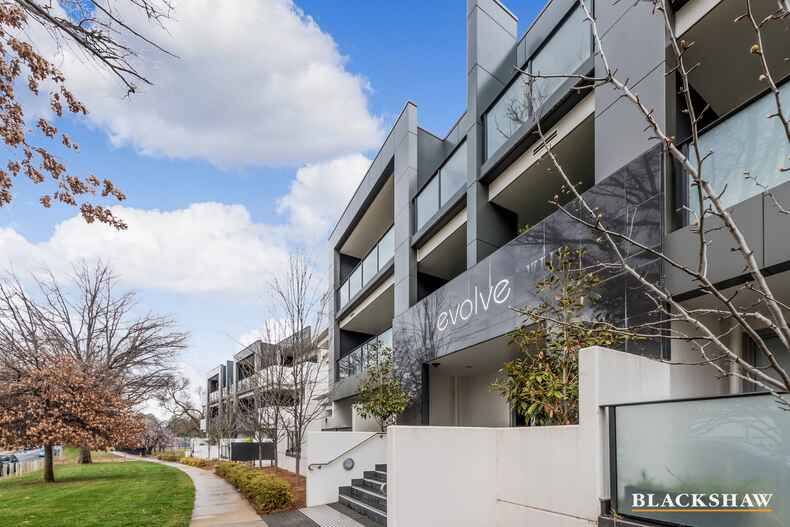 40/16 New South Wales Crescent Forrest