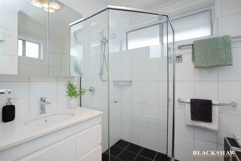 157 Burrinjuck Crescent Duffy