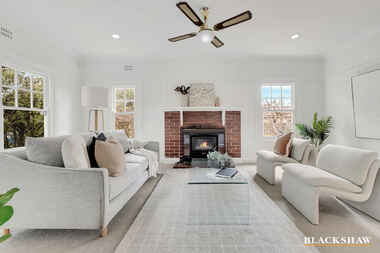 6 Hargraves Crescent Ainslie