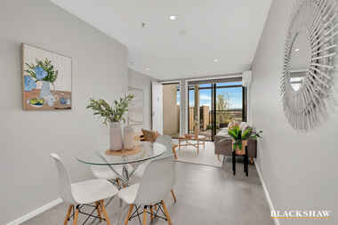 62/53 Holborow Avenue Denman Prospect