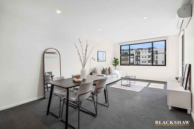 7/5 Cynthea Teague Crescent Greenway